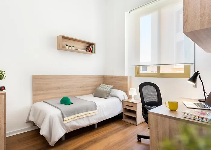 Micampus Armendariz Students Residence SOLO ESTUDIANTES